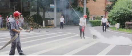 “消除事故隐患 筑牢安全防线”安全应急演练