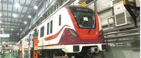中国首个出口伊斯坦布尔地铁列车“云下线”，核心部件株所造